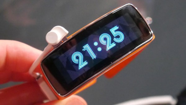 Samsung Gear Fit review2