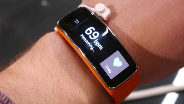 Samsung Gear Fit review3